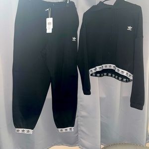 Womens Adidas sweat pants and crop top hoodie L